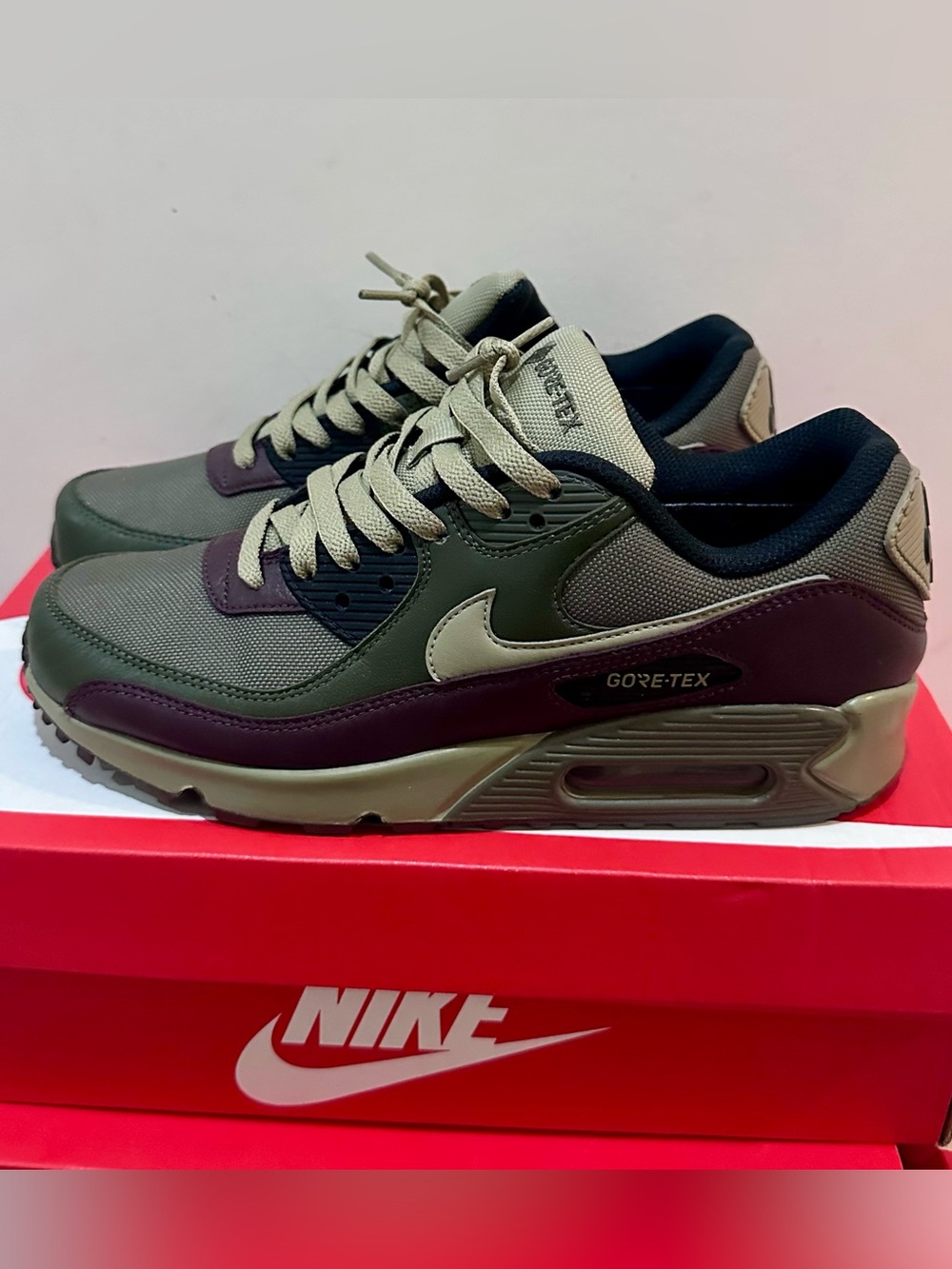 Nike Men’s GORE-TEX Sneakers — Olive Green/Maroon